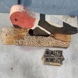 Handcrafted Wooden Bird Decor&Carson Pewter House